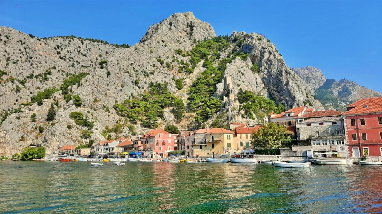 Apartment Merica Omiš Exterior foto